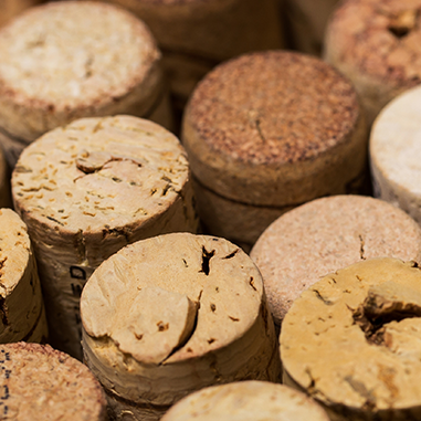 Surprise Your Couple Friends with a Practical and Elegant Gift