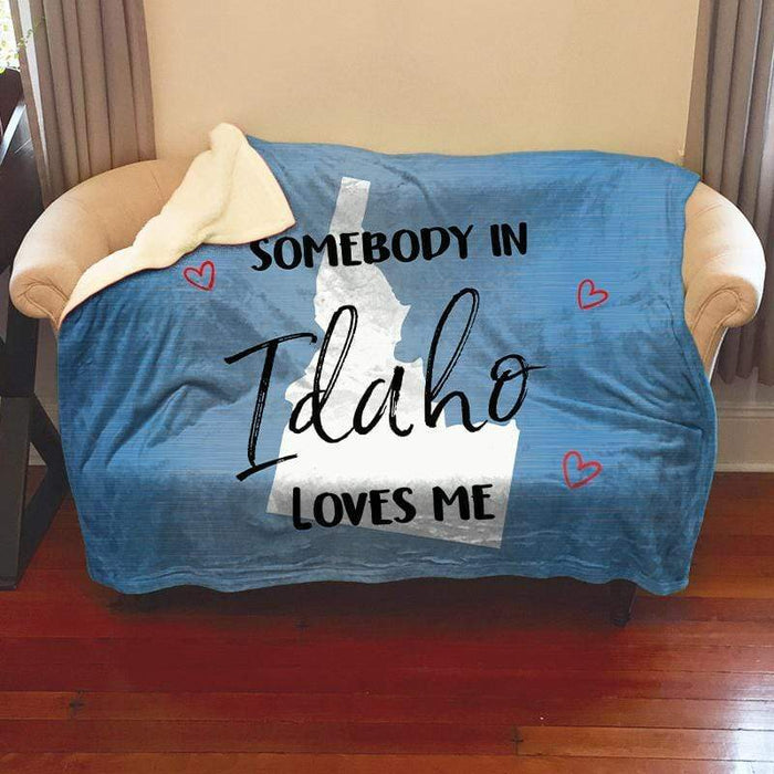 Somebody Loves Me (CUSTOM) Cozy Fleece Blankets