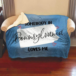 Somebody Loves Me (CUSTOM) Sherpa Blanket Blankets CustomCat Pennsylvania 