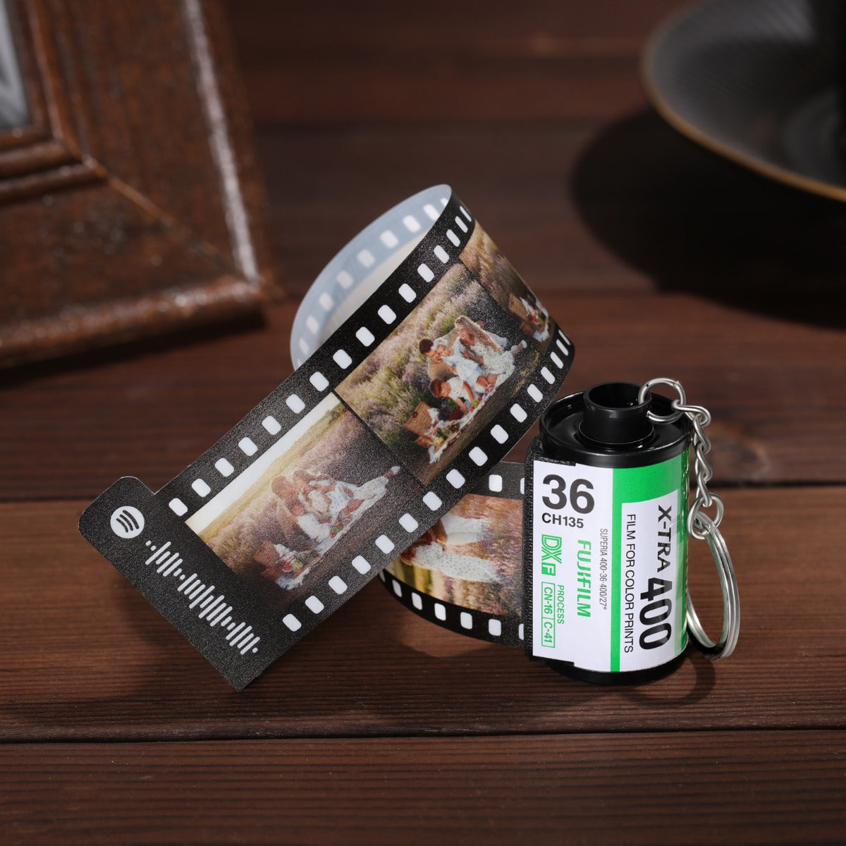 Personalized Plastic Memory Camera Roll Keychain Add 5-20 Photos