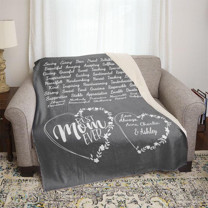 Best Mom Ever Words of Love Personalized Mom Throw Blankets